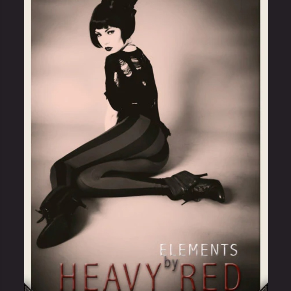 ISO !!! Heavy Red Couture Noir black and gray leggings